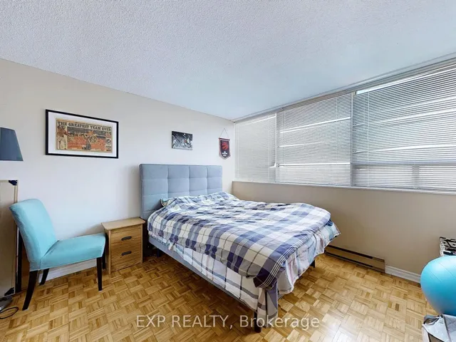 Additional image 16 of 914 Yonge St Unit 1709