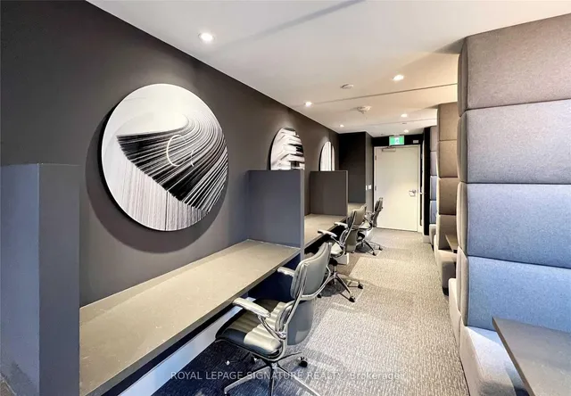 Additional image 44 of 26 Gibbs Rd Unit 548