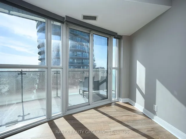 Additional image 32 of 50 Absolute Ave Unit 3604