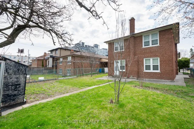 Additional image 40 of 852 Glencairn Ave