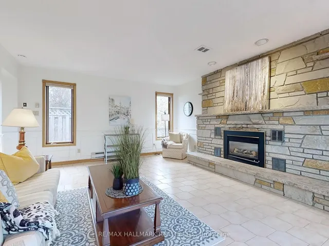 Additional image 14 of 41 Redcastle Cres