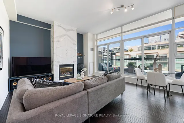 333 Adelaide St Unit 1406