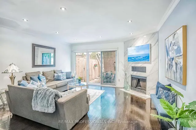 Additional image 4 of 14 Kellner Crt