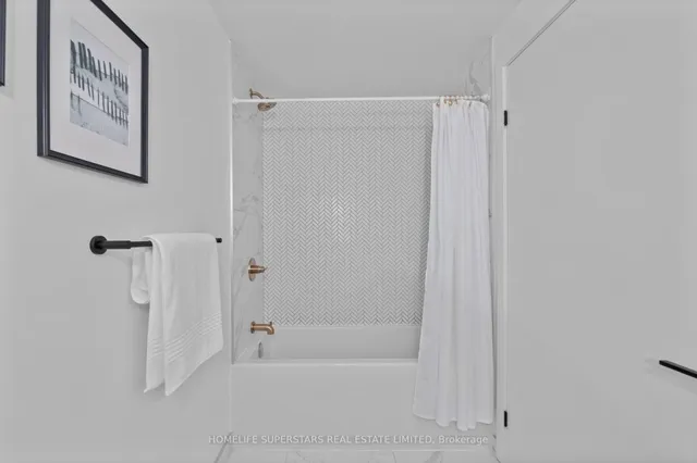 Additional image 37 of 1285 Queen St Unit 306