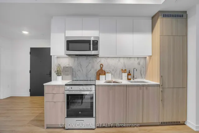 Additional image 6 of 500 Dupont St Unit 419