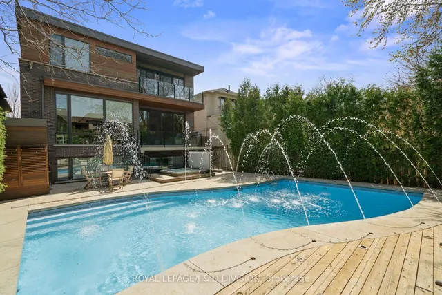 Additional image 46 of 64 Bannockburn Ave