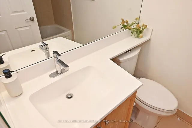 Additional image 34 of 15 Greenview Ave Unit 305