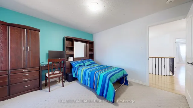 Additional image 32 of 33 Garryoaks Dr