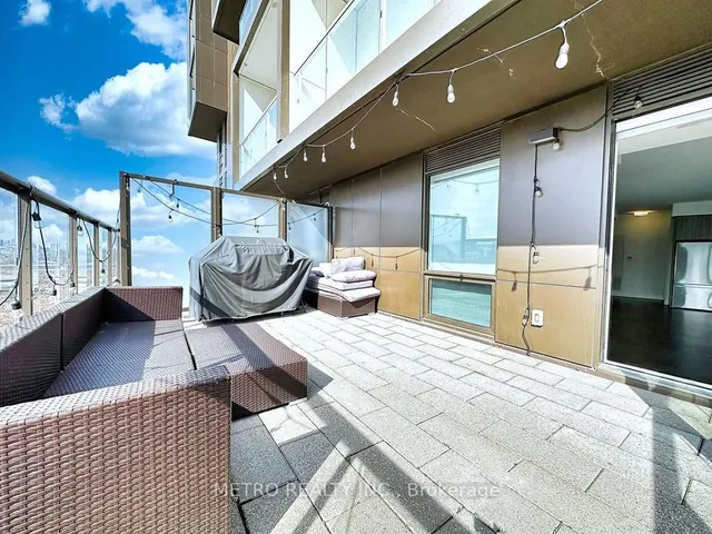 Additional image 29 of 80 Vanauley St Unit 915