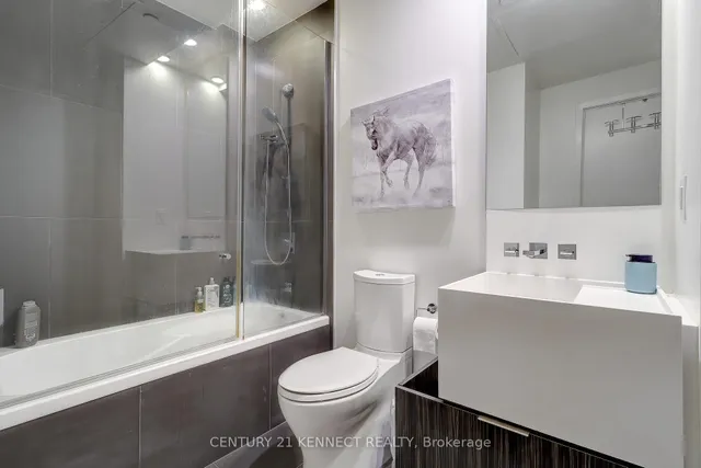 Additional image 21 of 1 Bloor St Unit 526