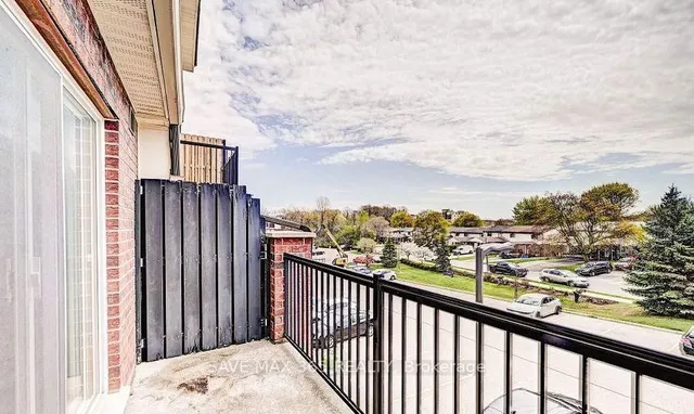 Additional image 11 of 45 Cedarhill Cres Unit 4D