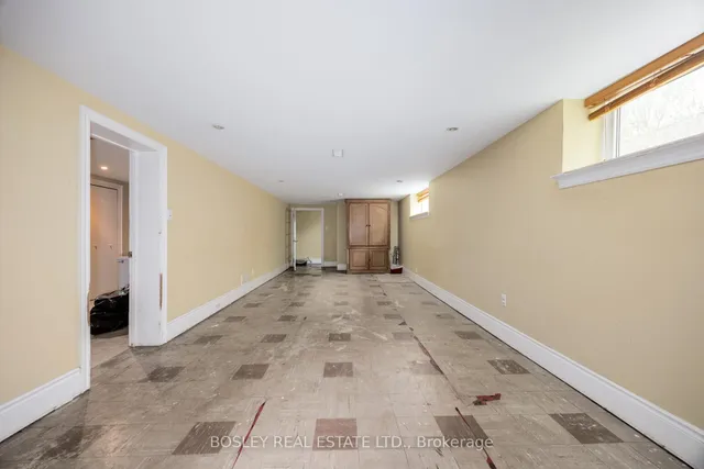 Additional image 23 of 106 Brenda Cres