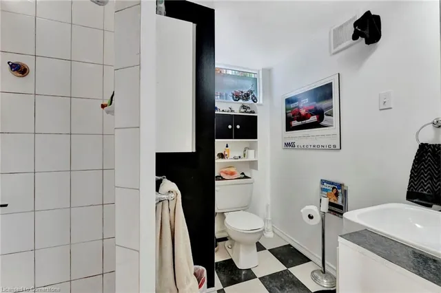 Additional image 20 of 5032 Brady Ave