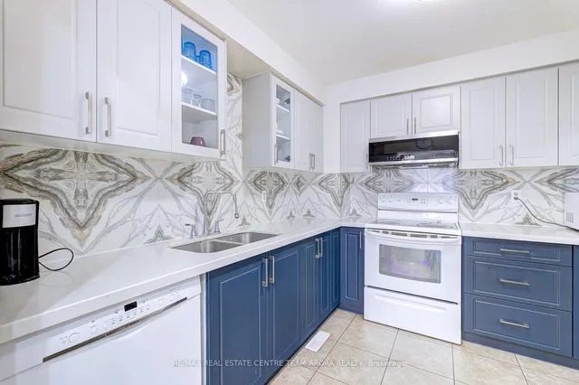 Additional image 15 of 10 Menoke Crt