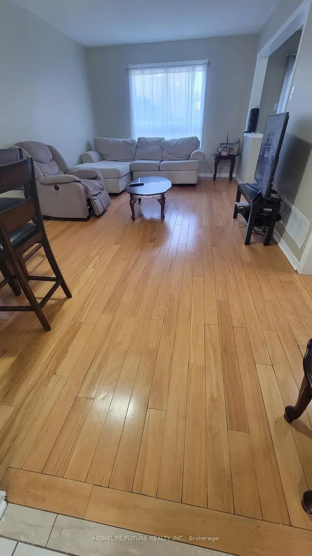 Additional image 7 of 14 Peachleaf Cres