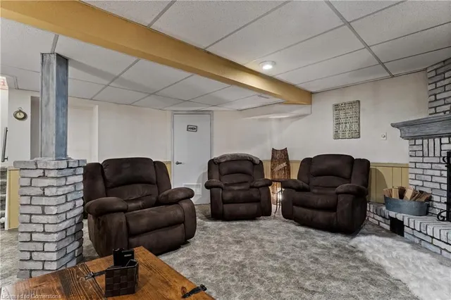 Additional image 27 of 2385 Cotswold Cres