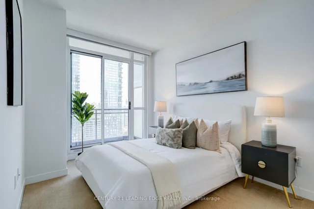 Additional image 36 of 25 Capreol Crt Unit 3206