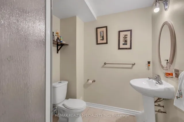 Additional image 36 of 65 Somerset Dr