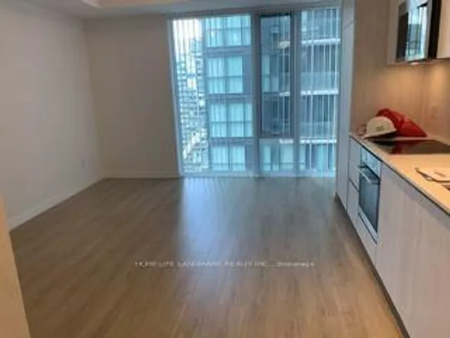 Additional image 7 of 8 Widmer St Unit 3501