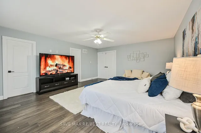 Additional image 29 of 29 Baccarat Cres
