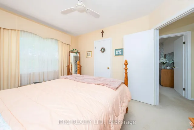 Additional image 24 of 32 Cloverhill Rd