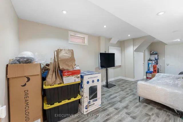 Additional image 43 of 11 Madronna Gdns