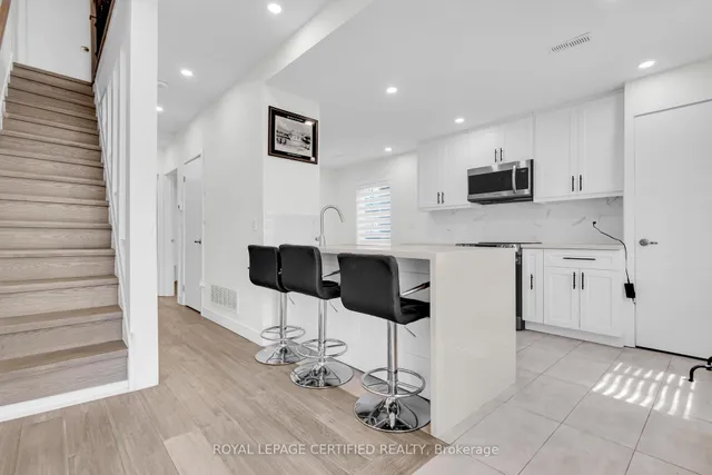 Additional image 8 of 34 Ward Ave