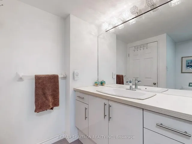 Additional image 26 of 101 Subway Cres Unit 912