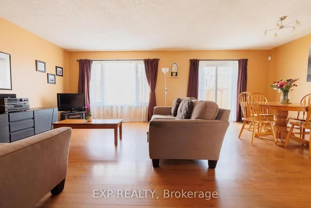 Additional image 6 of 220 Cedarwoods Cres