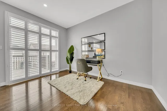 Additional image 9 of 11 Willowrun Dr