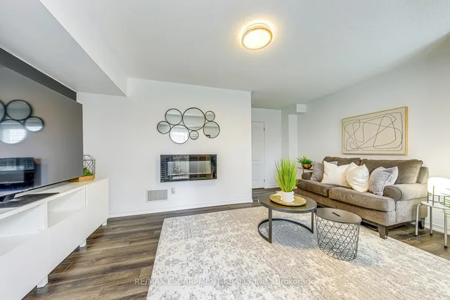 Additional image 9 of 4823 THOMAS ALTON Blvd Unit 20