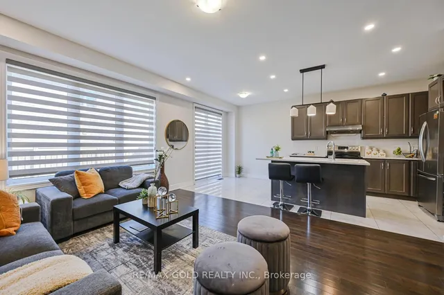 Additional image 19 of 27 Enclave Tr