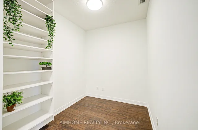 Additional image 6 of 255 Village Green Sq Unit 604