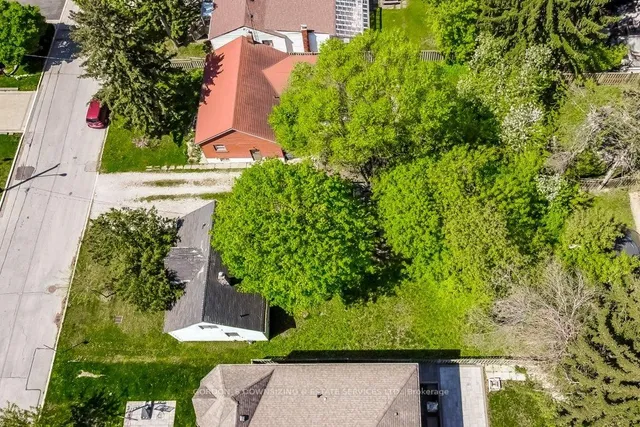 Additional image 18 of 178 Burndale Ave