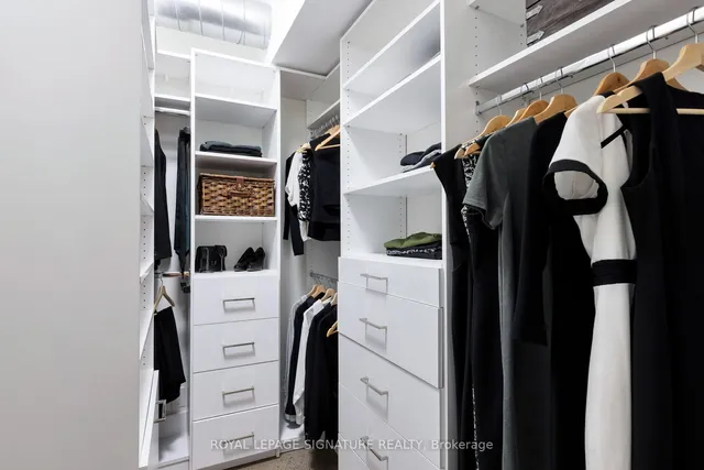 Additional image 18 of 52 Sumach St Unit 101