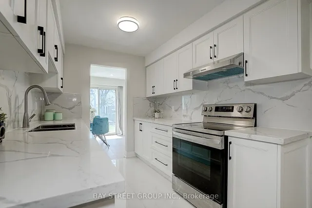 Additional image 23 of 35 Belinda Sq