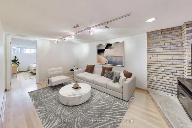 Additional image 19 of 37 Avis Cres