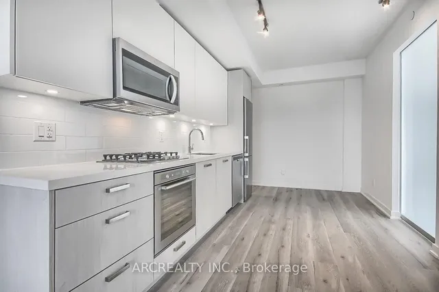 Additional image 8 of 55 Ontario St Unit 1709