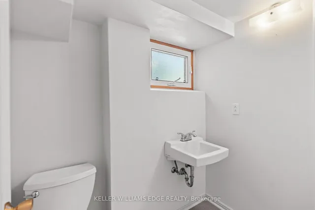 Additional image 30 of 123 Lynn Crt