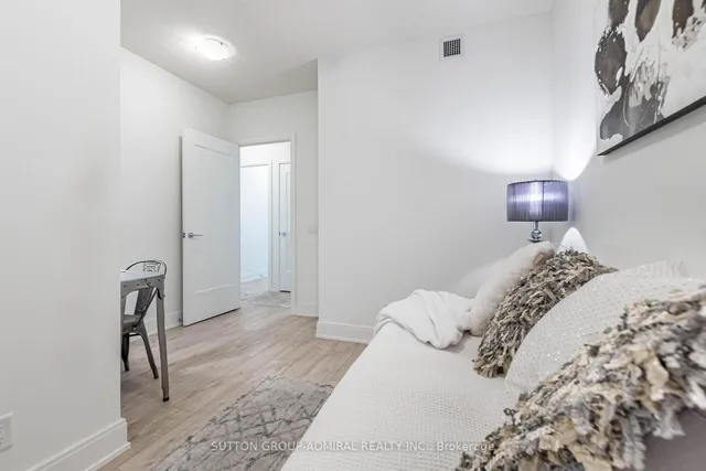 Additional image 33 of 70 Annie Craig Dr Unit TH104