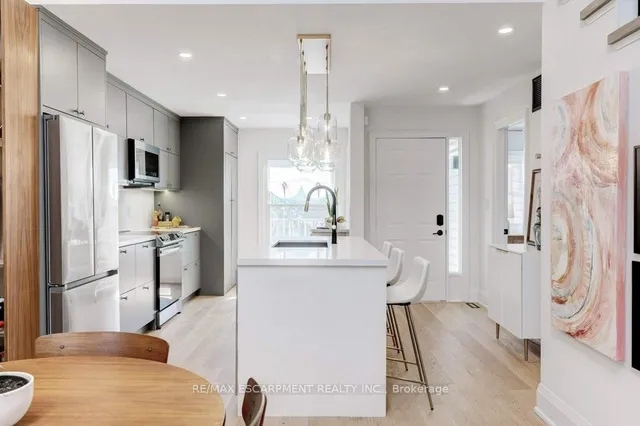 Additional image 5 of 1210 Thorpe Rd Unit 308