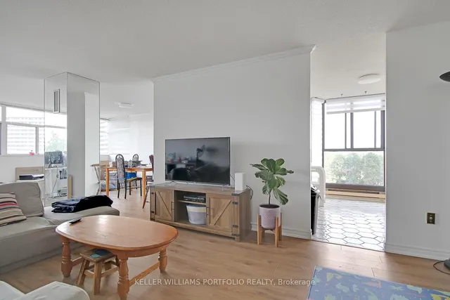 Additional image 5 of 100 Antibes Dr Unit 702