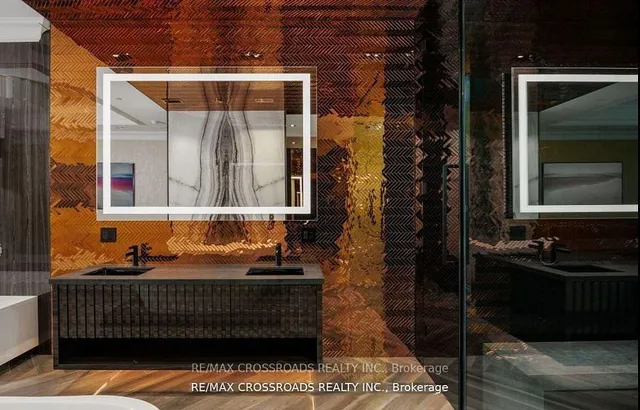 Additional image 22 of 311 Bay St Unit 4801