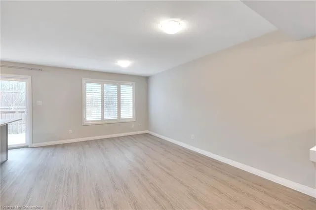 Additional image 18 of 24 Morrison Rd Unit A11