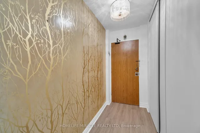 Additional image 7 of 49 Silverstone Dr Unit 1108