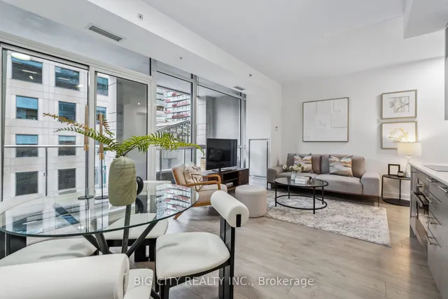 Additional image 7 of 199 Richmond St Unit 518