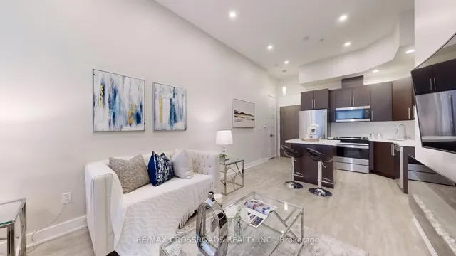 Additional image 16 of 28 Linden St Unit 201