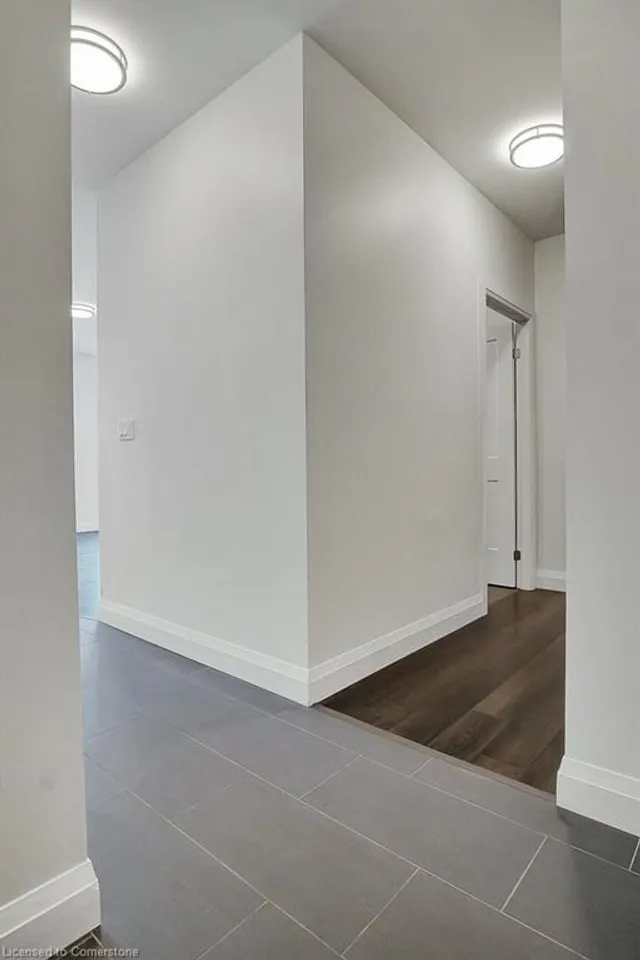 Additional image 14 of 399 Queen St Unit 101