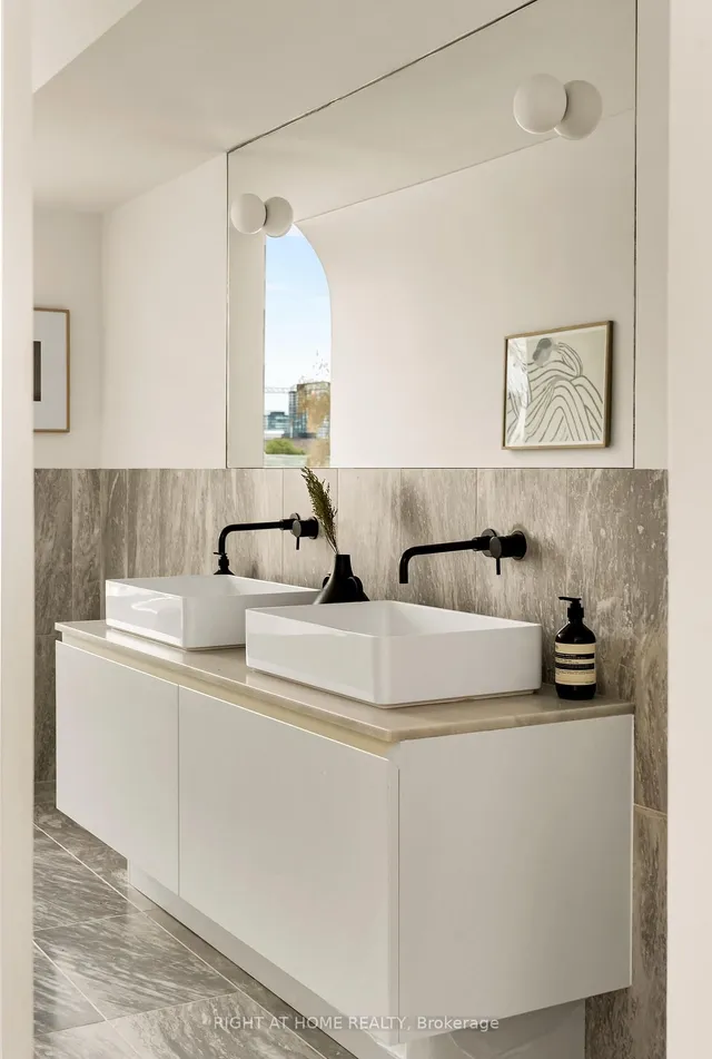 Additional image 31 of 44 Foxley St