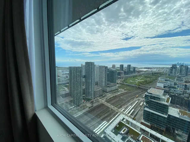 Additional image 38 of 470 Front St Unit Ph01